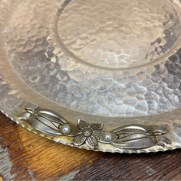 Vintage Kent Hammered wrought aluminum tray serving platter - Picture 5 of 5